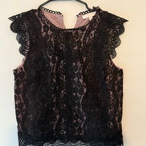 Chic Black Lace Cap Sleeve Blouse
